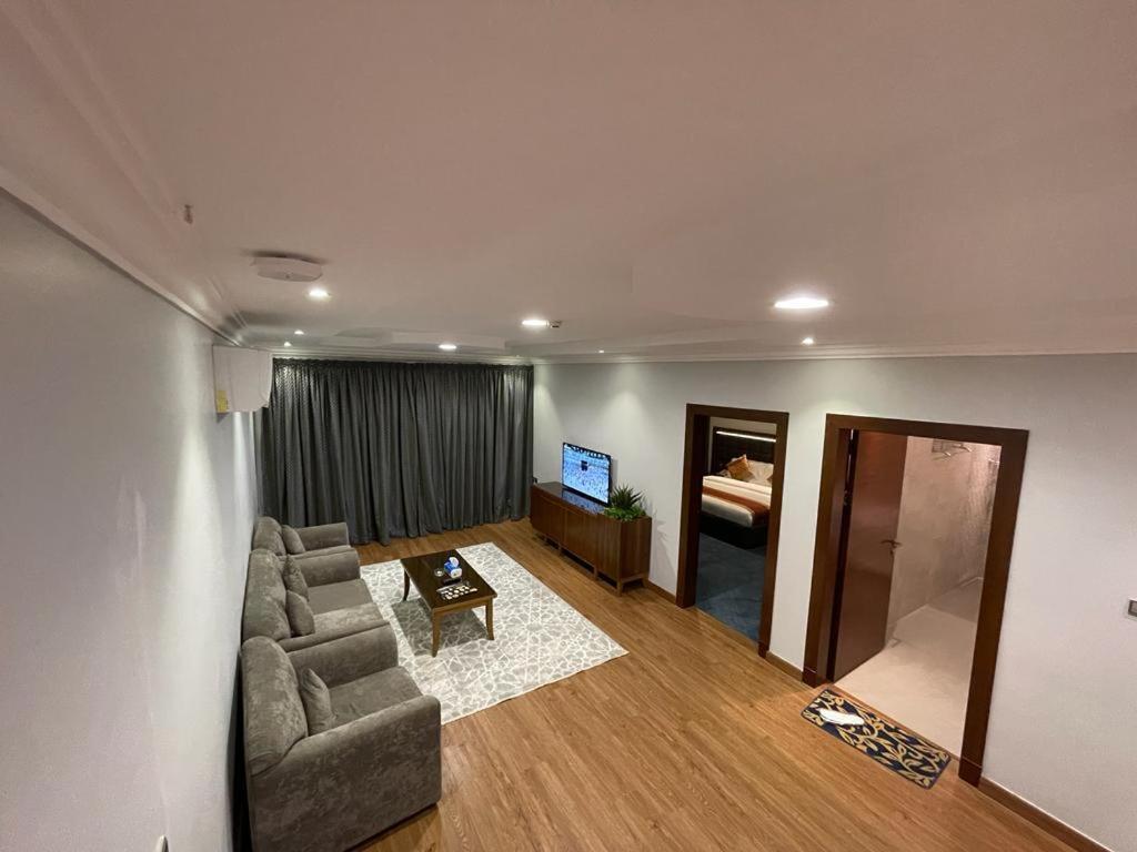 الماسم للأجنحة الفاخرة- الملك فهد - الرياض Riadh Exterior foto