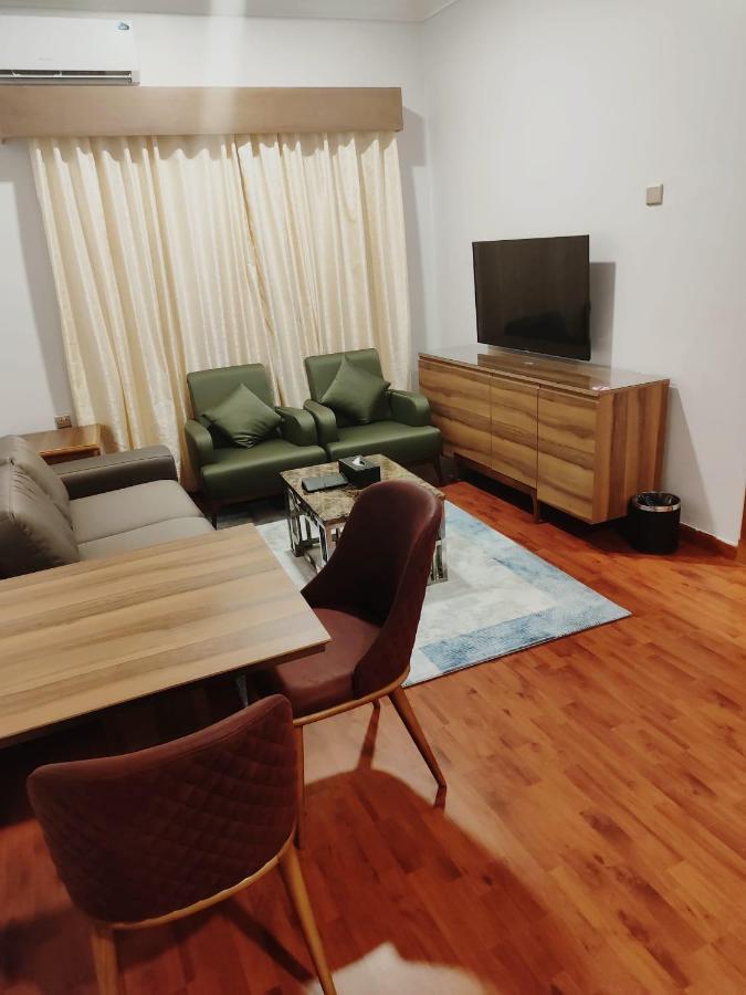 الماسم للأجنحة الفاخرة- الملك فهد - الرياض Riadh Exterior foto