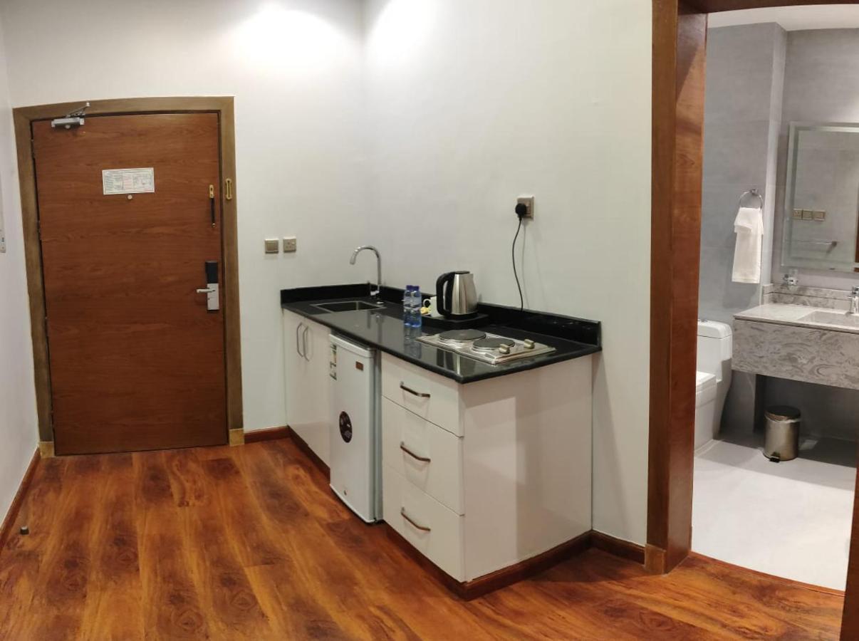 الماسم للأجنحة الفاخرة- الملك فهد - الرياض Riadh Exterior foto