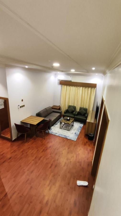 الماسم للأجنحة الفاخرة- الملك فهد - الرياض Riadh Exterior foto