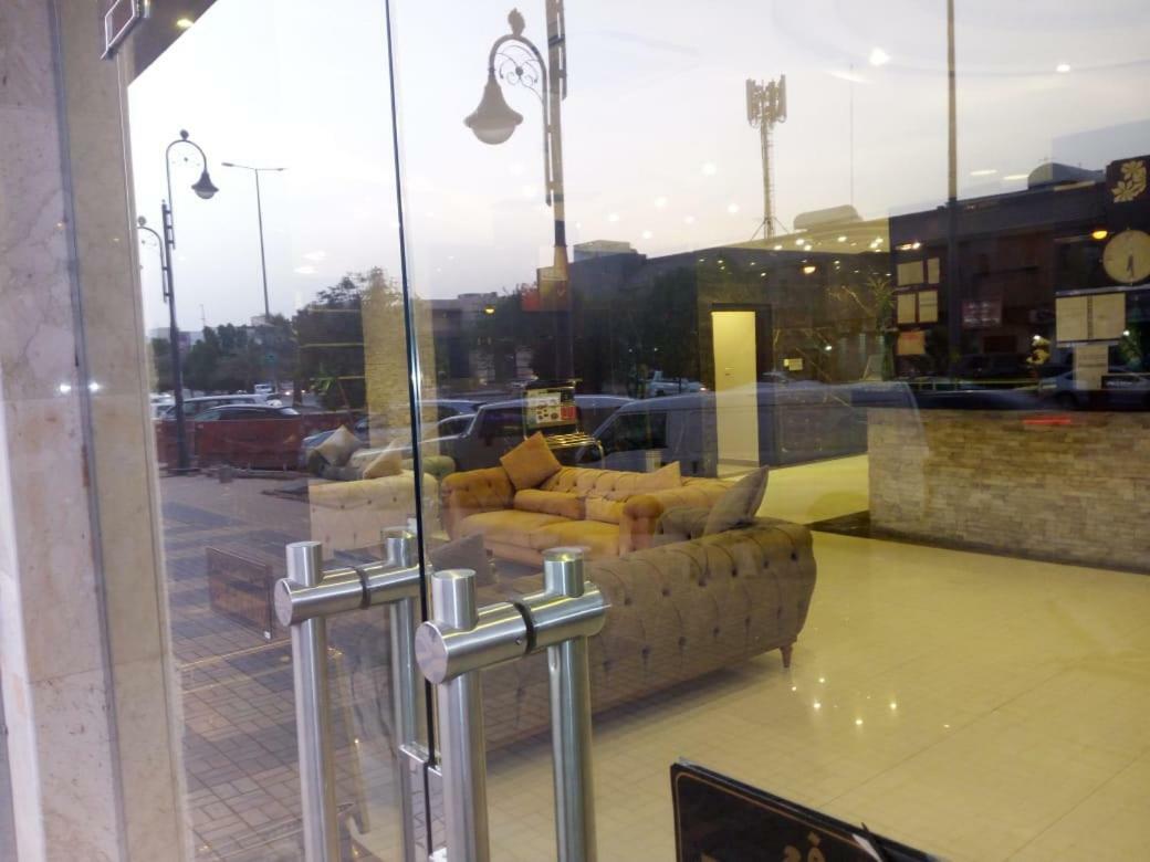 الماسم للأجنحة الفاخرة- الملك فهد - الرياض Riadh Exterior foto